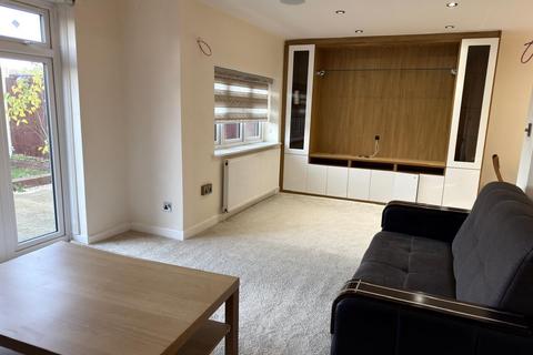 3 bedroom semi-detached house to rent, St. Marys Avenue North, Southall, Greater London, UB2