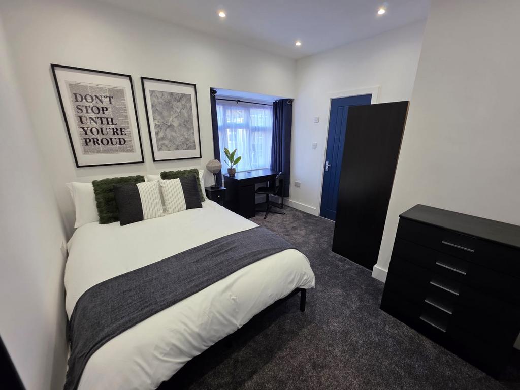 38 Dale Road Room 4 (9).jpeg