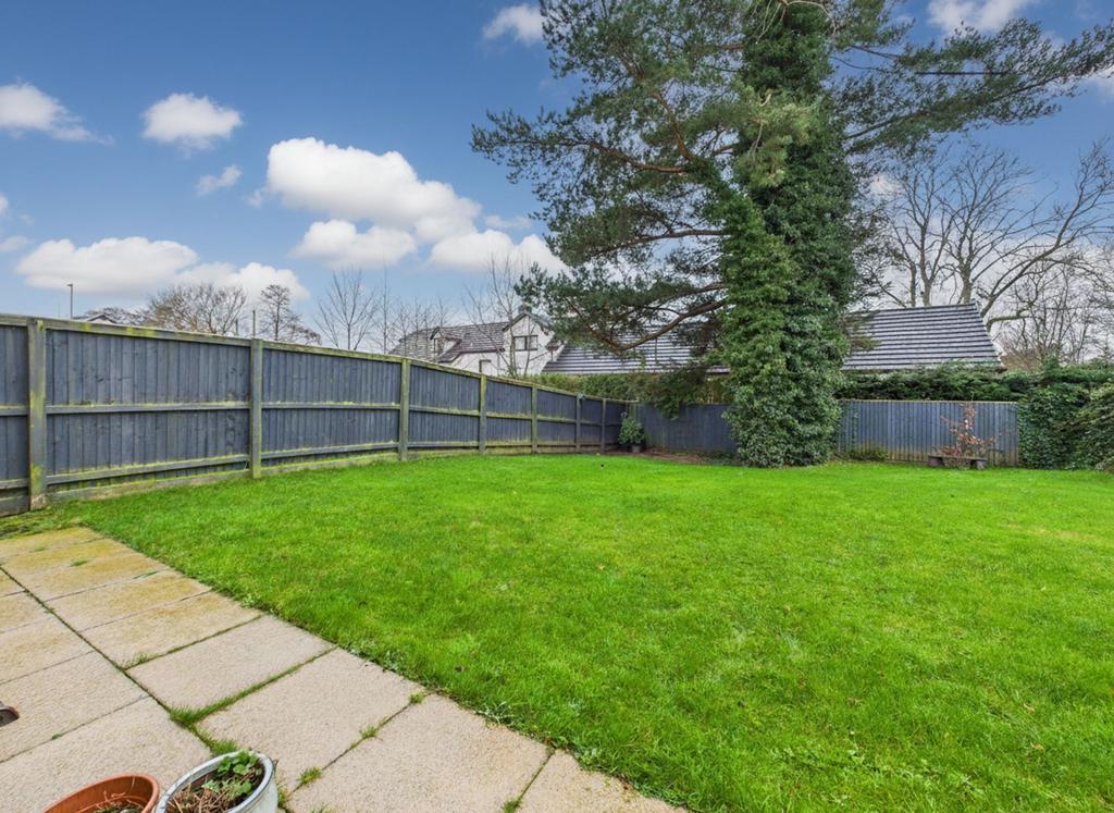 West facing Garden with a mixture of lawn and...
