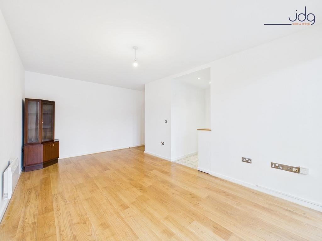 Open Plan Living with Balcony