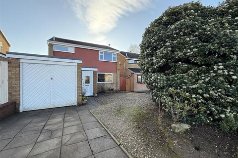 3 bedroom detached house for sale, Georgeham Close, Wigston LE18