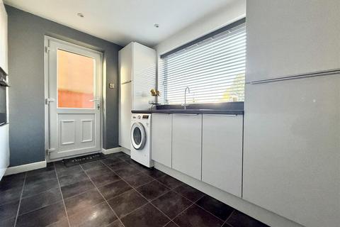 3 bedroom detached house for sale, Georgeham Close, Wigston LE18