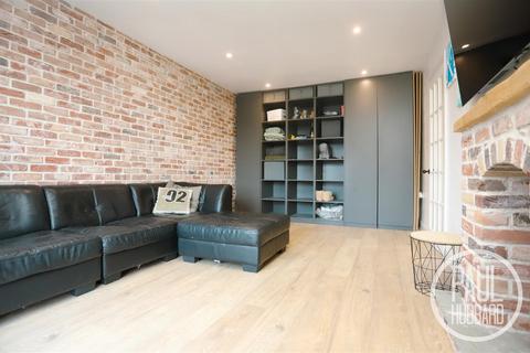 3 bedroom semi-detached bungalow for sale, Merrifield Road, Pakefield, NR33