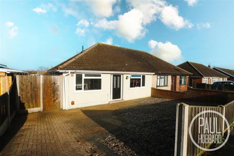 3 bedroom semi-detached bungalow for sale, Merrifield Road, Pakefield, NR33