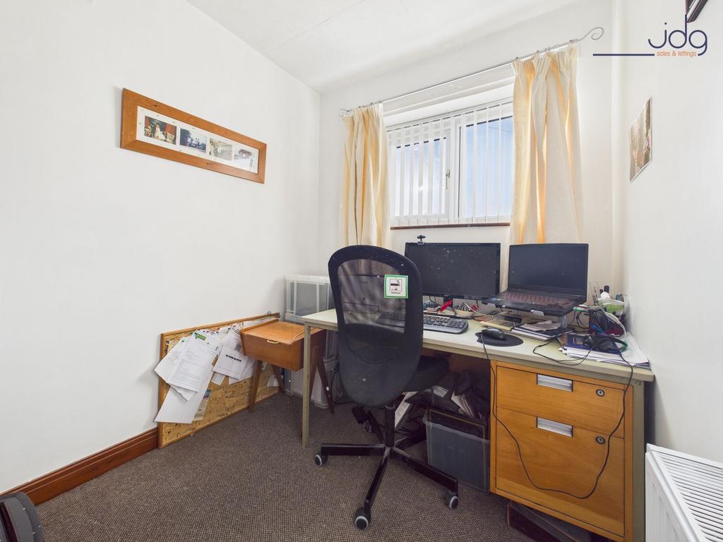 Bedroom 3 / Office