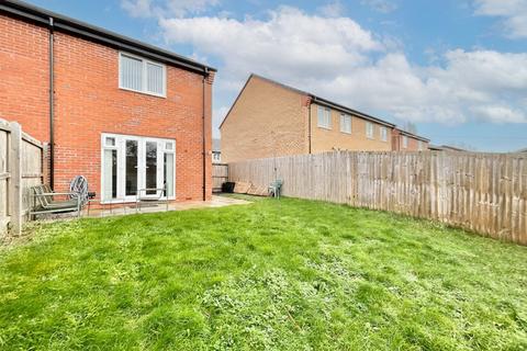 2 bedroom end of terrace house for sale, John Robinson Place, Crewe, CW1