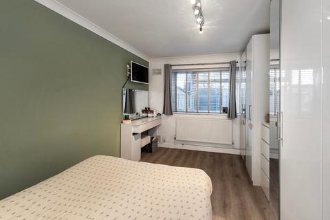 2 bedroom ground floor maisonette for sale, Woodchurch Close, Sidcup, DA14