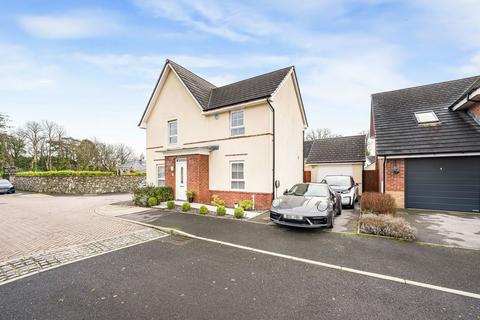 4 bedroom detached house for sale, Ffordd Hann, Pontyclun CF72