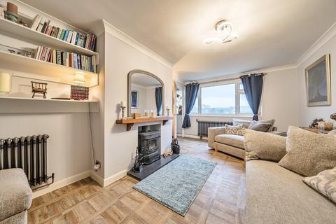 4 bedroom detached house for sale, Canterbury Road, Bilting, Ashford TN25 4HE