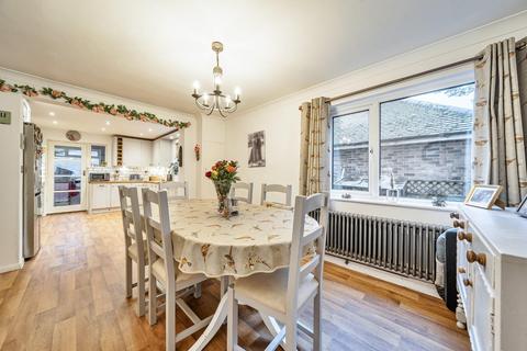 4 bedroom detached house for sale, Canterbury Road, Bilting, Ashford TN25 4HE