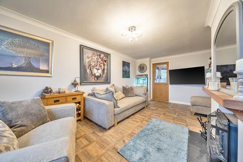 4 bedroom detached house for sale, Canterbury Road, Bilting, Ashford TN25 4HE