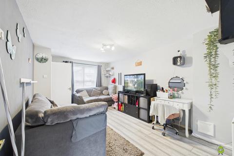 3 bedroom link detached house for sale, Wallhouse Road, Erith, Kent, DA8