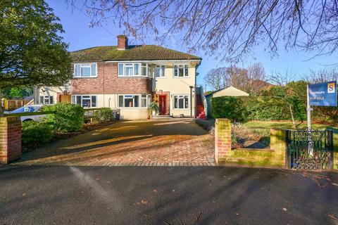 2 bedroom maisonette for sale, Penton Road, Surrey TW18
