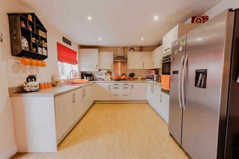 undefined, Thillans, Bedford MK43