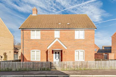 4 bedroom detached house for sale, Thillans, Bedford MK43