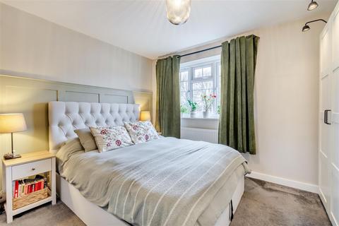 2 bedroom end of terrace house for sale, Woodlea, Leybourne, West Malling