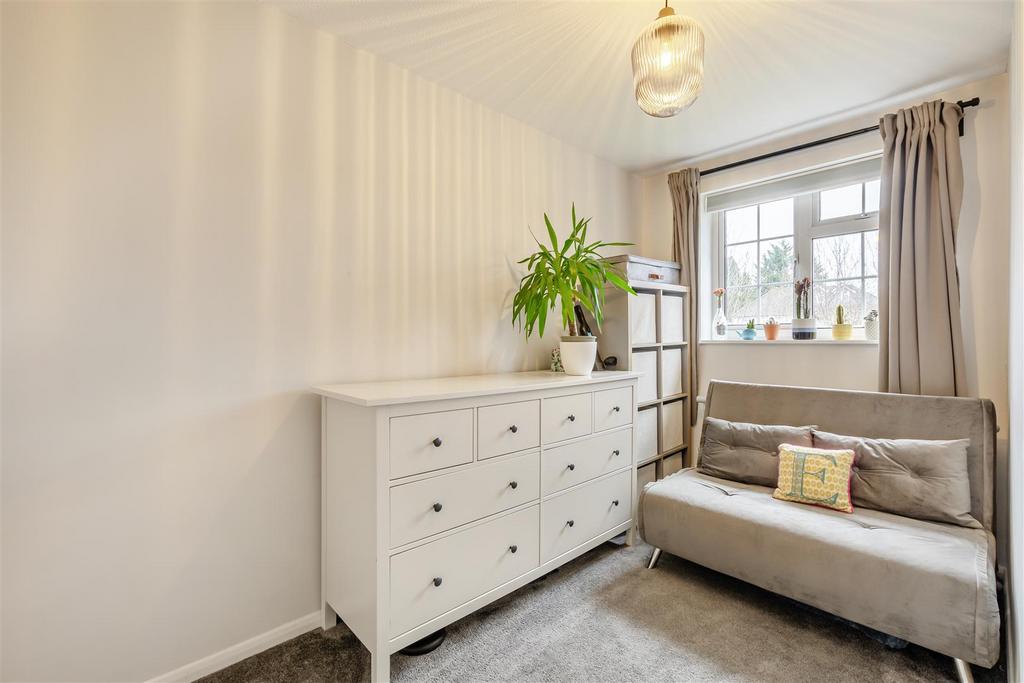 8676004-interior11.jpg