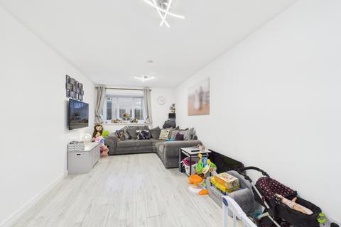 1 bedroom apartment for sale, Cook Square, Erith, Kent, DA8