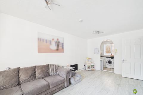 1 bedroom apartment for sale, Cook Square, Erith, Kent, DA8