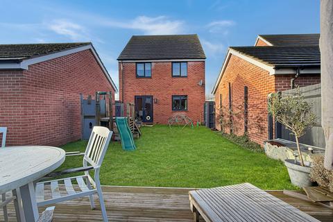 4 bedroom detached house for sale, Bowland Close, Sawtry, Cambridgeshire.