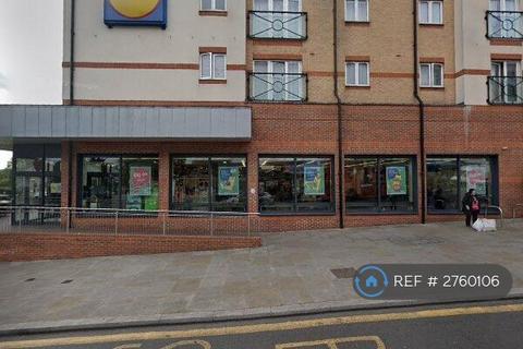 1 bedroom flat to rent, Macmillan Court, Greenford, UB6
