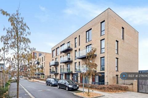 2 bedroom flat to rent, Metropolitan Court, Edgware, HA8