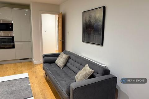 2 bedroom flat to rent, Canning Road, Croydon, CR0