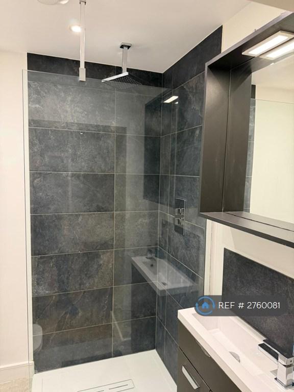 Bedroom 2 Ensuite