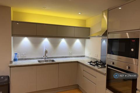 2 bedroom flat to rent, Canning Road, Croydon, CR0