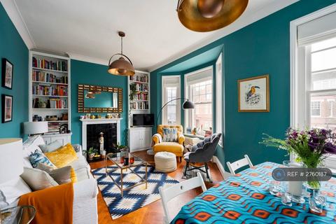 2 bedroom maisonette to rent, Amesbury Avenue, London, SW2