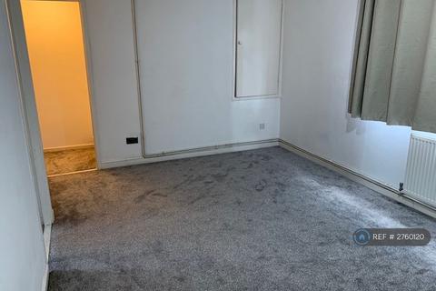 1 bedroom maisonette to rent, Burgett Road, Slough, SL1