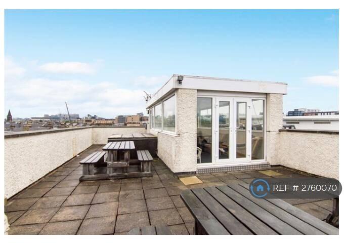 Rooftop Conservatory