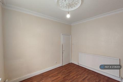 3 bedroom terraced house to rent, Diseworth Street, Leicester, LE2