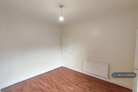 3 bedroom terraced house to rent, Diseworth Street, Leicester, LE2