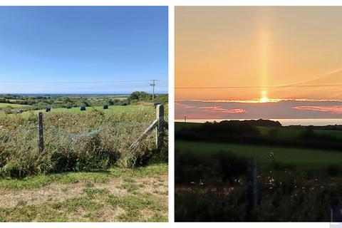 undefined, Mor Awelon - 10 Cae'r Llwyn, Dinas