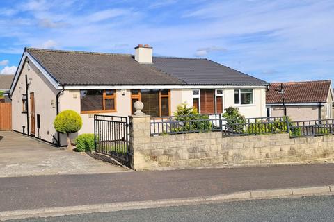 2 bedroom semi-detached bungalow for sale, Heathmoor Park Road, Halifax HX2