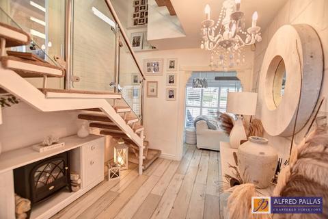 4 bedroom detached house for sale, Shipley Avenue, Seaburn