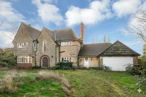 4 bedroom detached house for sale, Huge Potential at Kirby Lane House, Burton Road, LE13 1DN