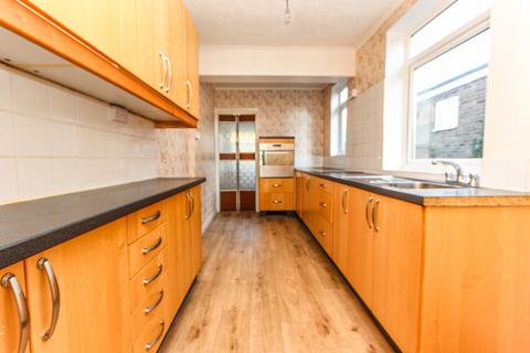 3 bedroom semi-detached house for sale, Valley Road, Wellingborough NN8