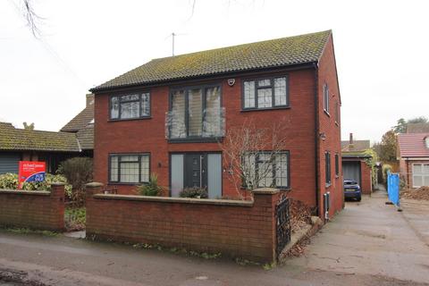 undefined, Cross Road, Wellingborough NN8