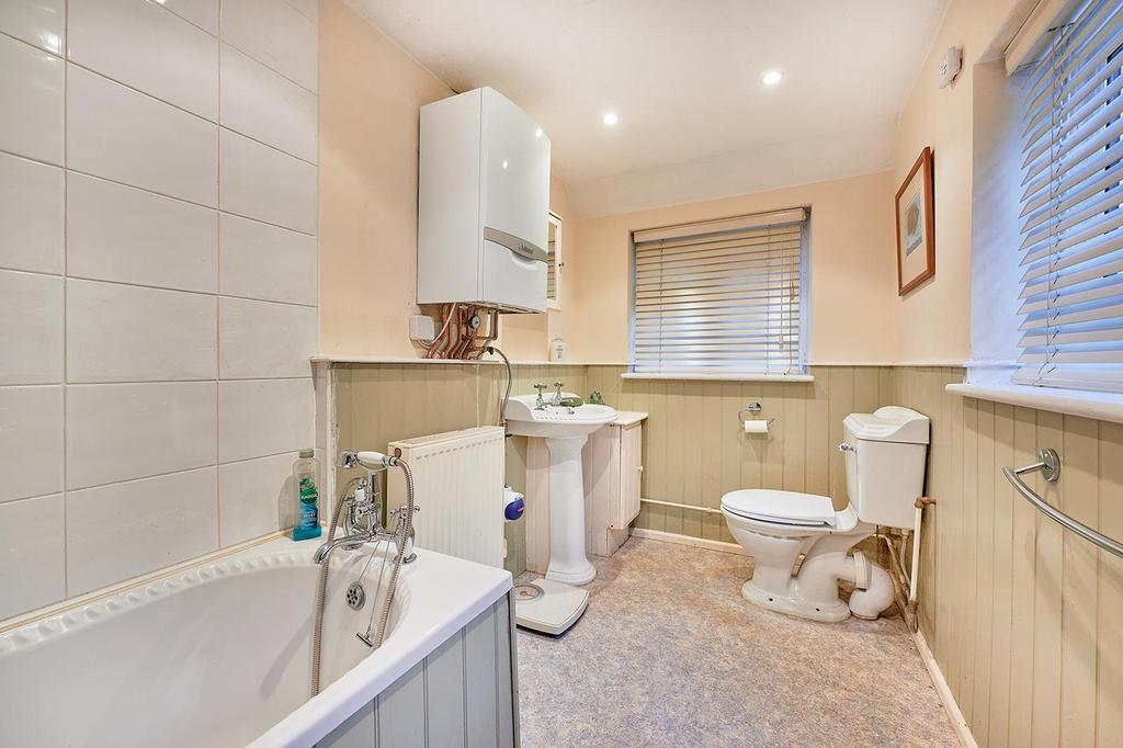 Ground Floor Bathroom