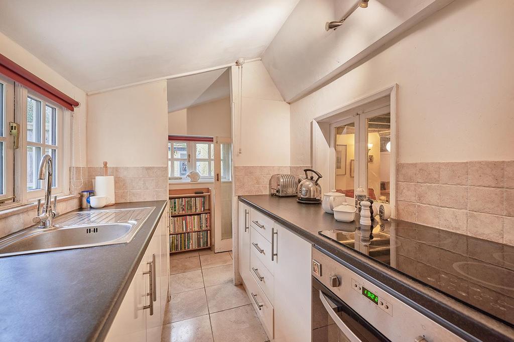 Fitted Kitchen