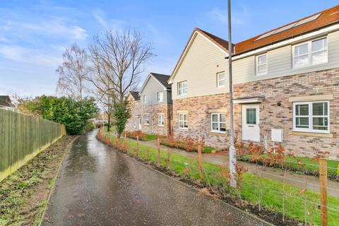 3 bedroom terraced house for sale, Garshake Wynd, Dumbarton, West Dunbartonshire, G82