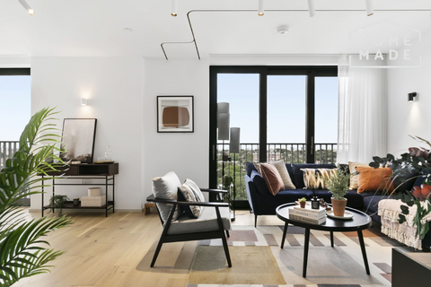 2 bedroom apartment to rent, Author Kings Cross