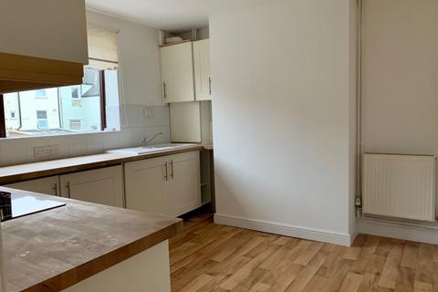 2 bedroom terraced house to rent, Vansittart Street, Essex CO12
