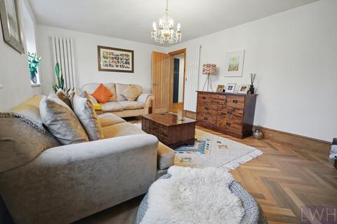4 bedroom house for sale, Cae Hendre, Chwilog