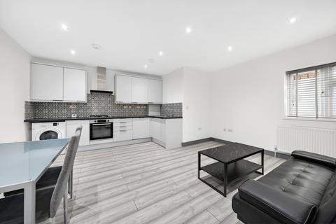 1 bedroom flat to rent, York Place, Ilford