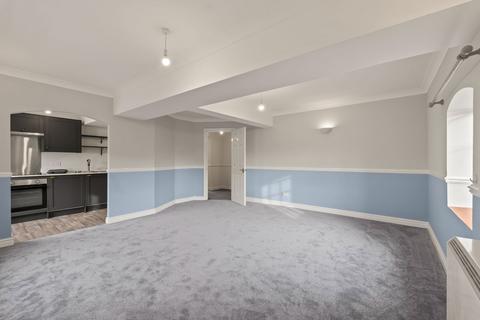 2 bedroom apartment for sale, Station Road, Southwell NG25