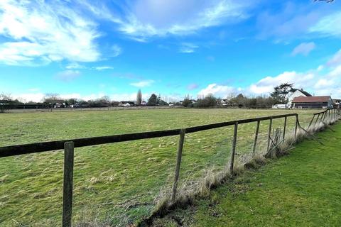 4 bedroom detached bungalow for sale, West End Road, Tiptree