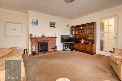 5 bedroom detached house for sale, Highland Road, Taverham, Norwich